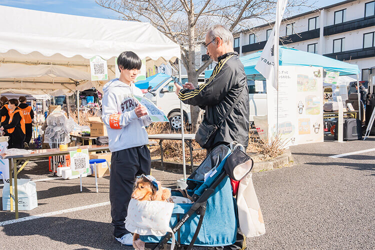 高校生によるペットイベントマーケティング調査 　アンケートの実施
