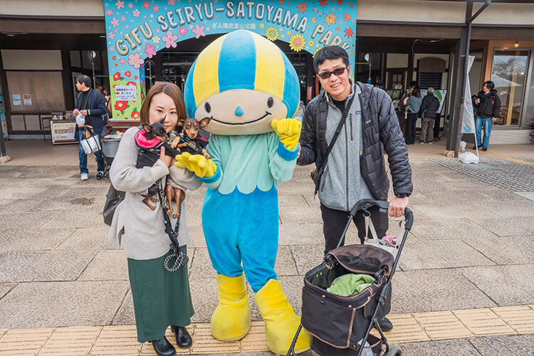 ぎふ清流里山公園 ペットイベント 家族とわんこ