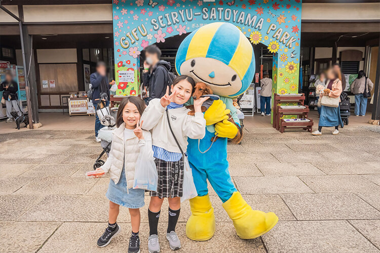 ぎふ清流里山公園 ペットイベント 家族とわんこ